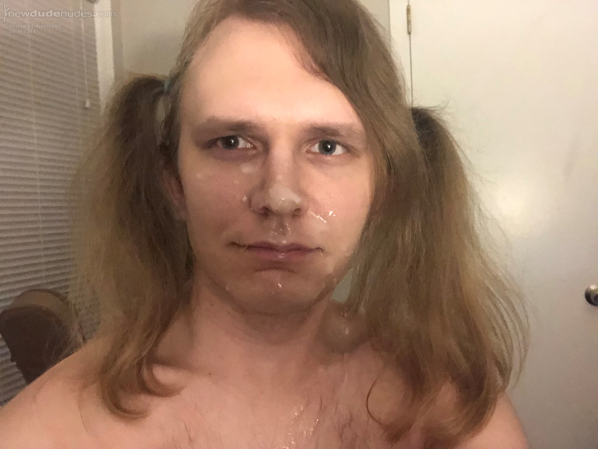 Clean the cum off my face <img class="emoji emoji-wink" src="/_common/modules/emoji/images/wink.gif" alt="wink" title="wink" />
