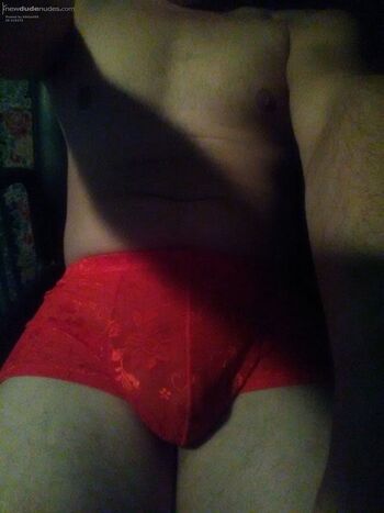 wearin new lace men undies
