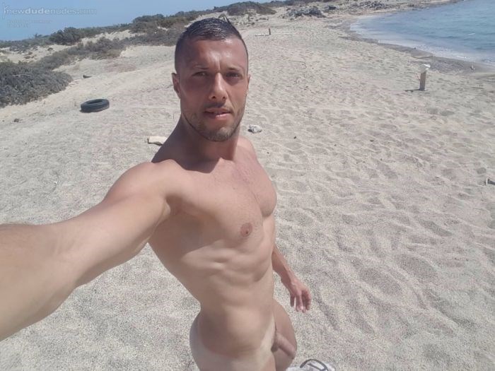 BornHorny photo #1