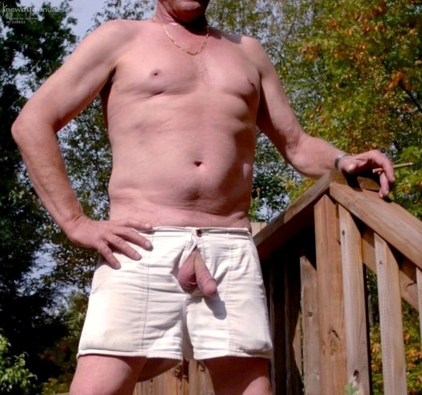 Honoring a request (and suggestion) more of the deck stuff. Love the outdoors!