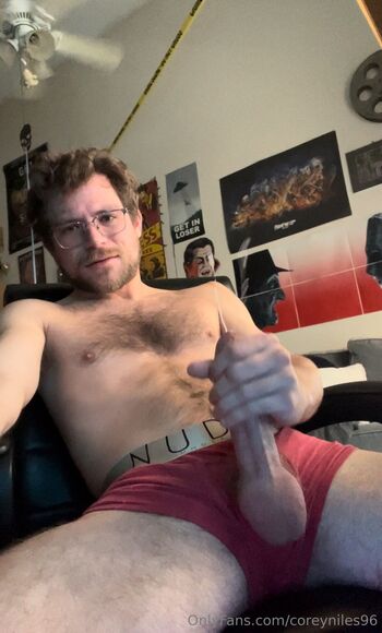 coreyniles96