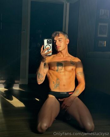 jamesluckysz